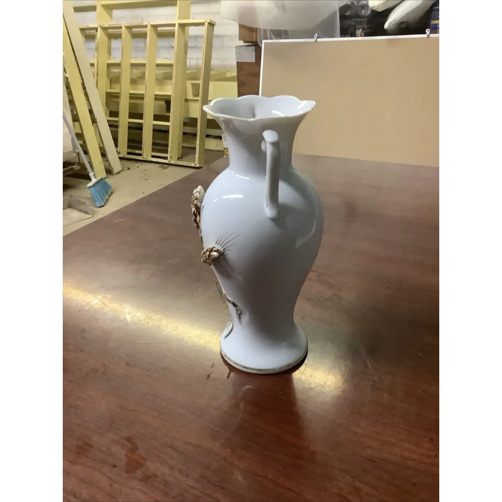 Mid century Grantcrest China Hand Painted 3D Wheat Japan Vase